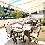 Palace Regina فندق 4*