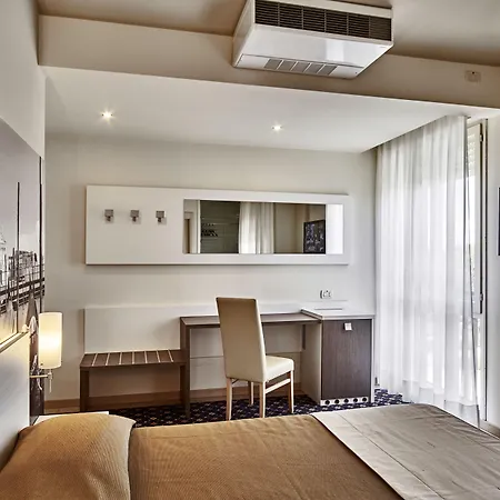 Hotel Palace Regina 4*