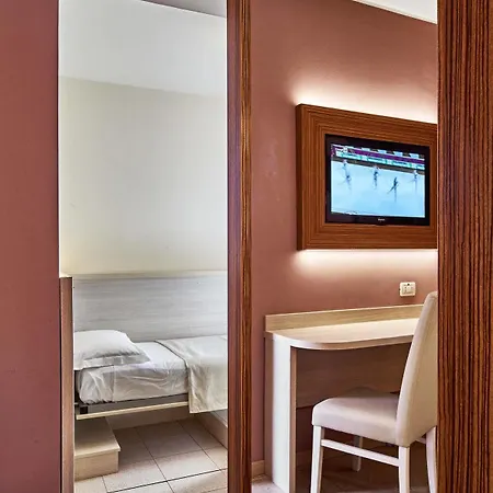 Palace Regina Szálloda 4*