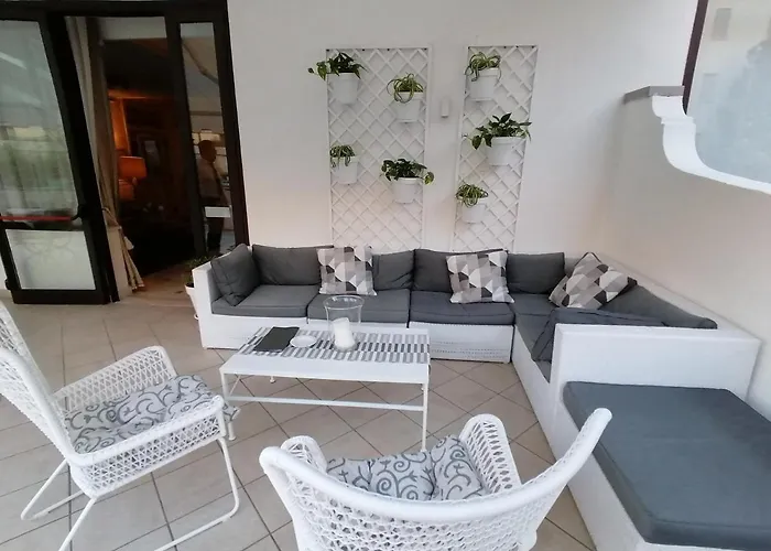 Palace Regina 4* 비비오네