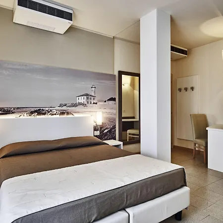 Palace Regina Бибионе