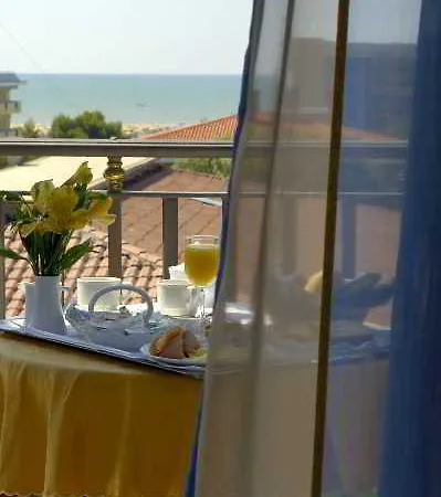 Palace Regina Hotel 4*