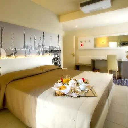 Palace Regina Hotel