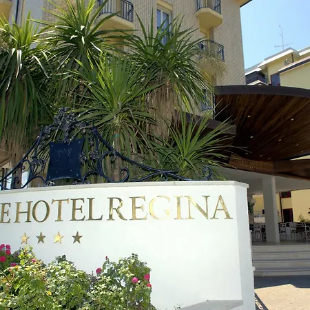 Palace Regina Hotel 4*