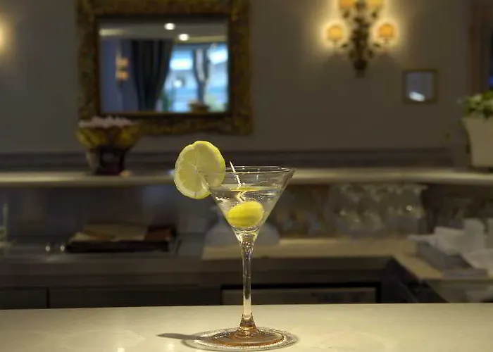 Ξενοδοχείο Palace Regina Μπιμπιόνε